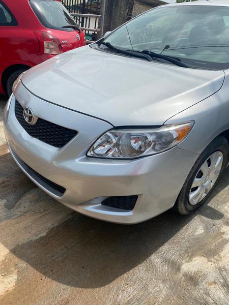 Toyota Corolla • 2010 • 3 km 3