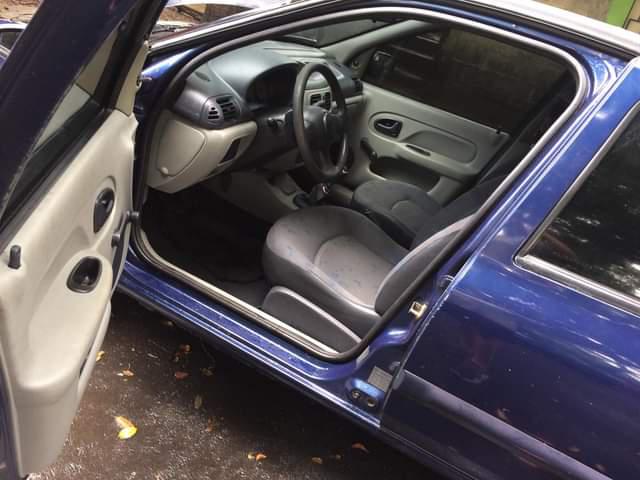 Renault Clio • 2006 • 1,600 km 7