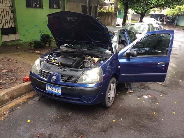 Renault Clio • 2006 • 1,600 km 3