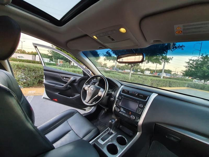 Nissan Altima • 2015 • 90,000 km 5