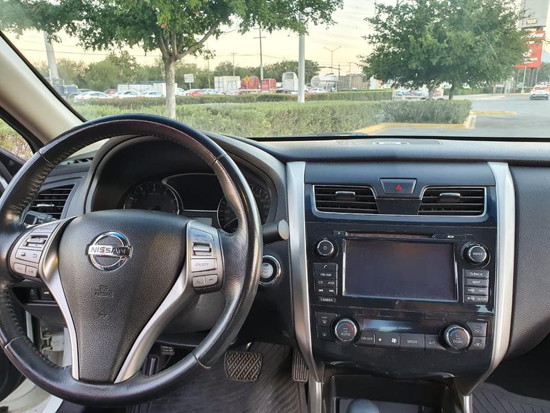 Nissan Altima • 2015 • 90,000 km 13