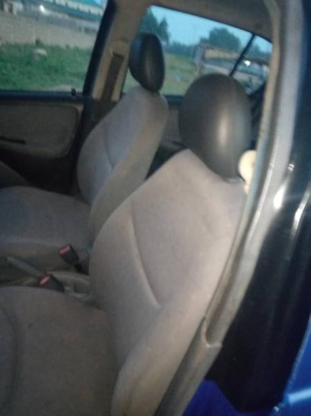 Toyota Yaris • 2002 • 300,000 km 4