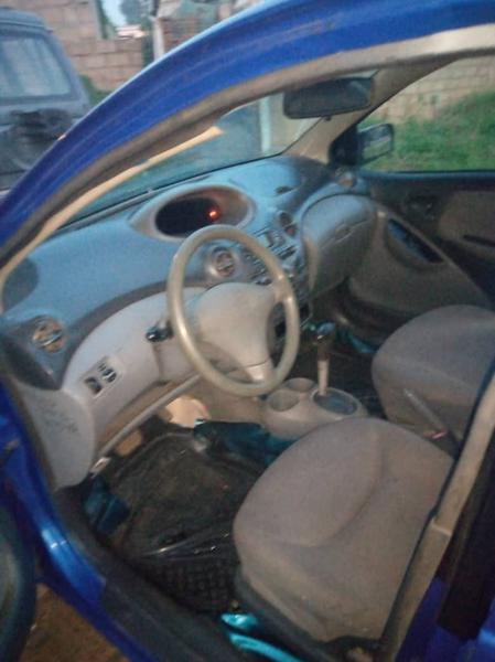 Toyota Yaris • 2002 • 300,000 km 2