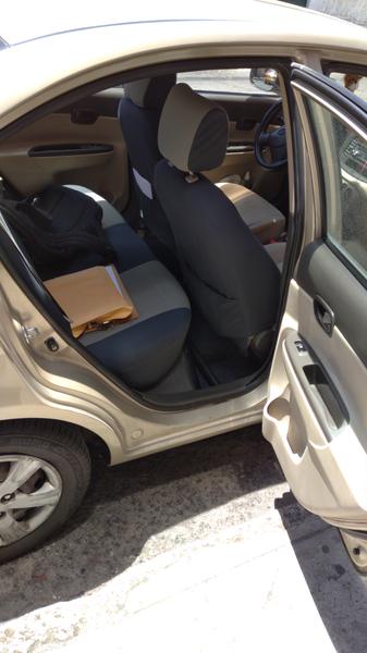 Hyundai Accent • 2010 • 260,000 km 3