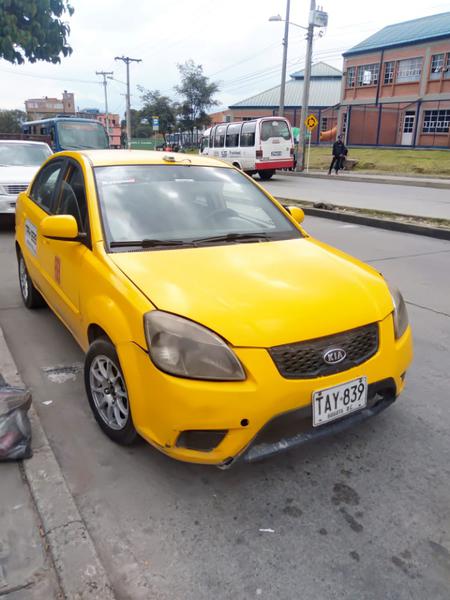 Kia Rio • 2012 • 8,023 km 5