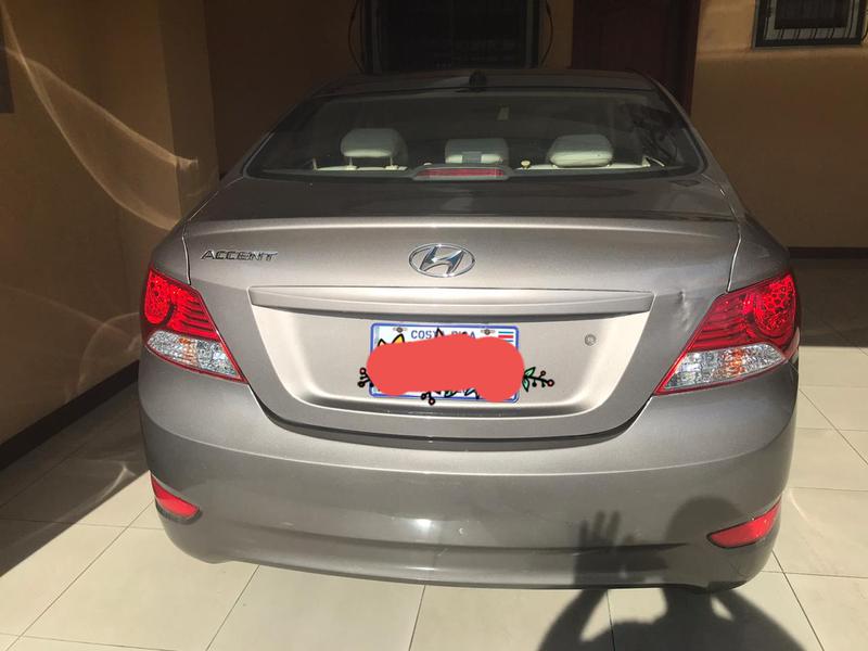 Hyundai Accent • 2014 • 98,000 km 1