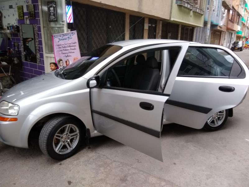 Chevrolet 1500 • 2010 • 87,300 km 4