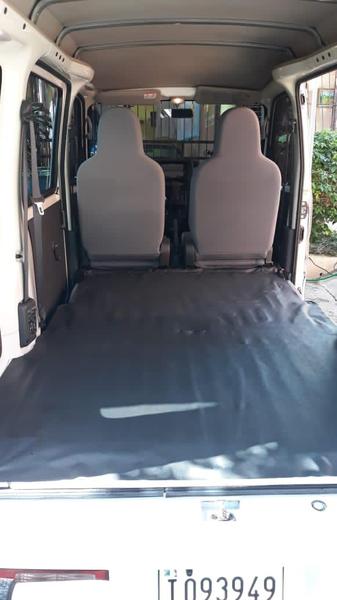 Daihatsu  • 2015 • 35,000 km 2