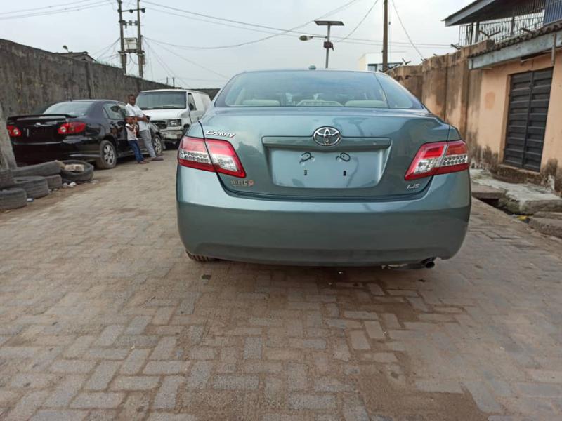 Toyota Camry • 2010 • 93,478 km 4