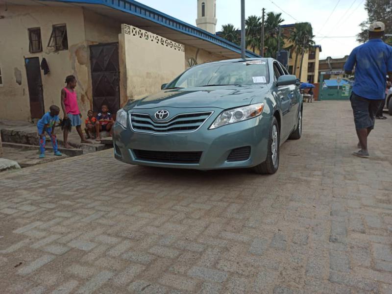 Toyota Camry • 2010 • 93,478 km 9