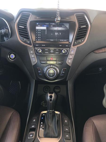 Hyundai Santa Fe • 2019 • 21,970 km 2