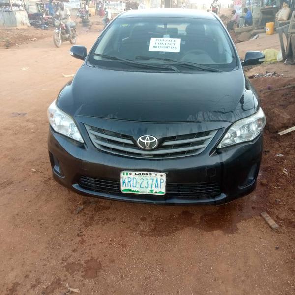 Toyota  • 2012 • 162,000 km 1