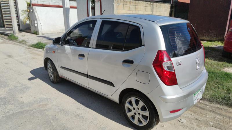 Hyundai i10 • 2014 • 95,500 km 1