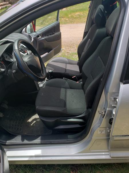 Peugeot 207 SW • 2012 • 142,000 km 8