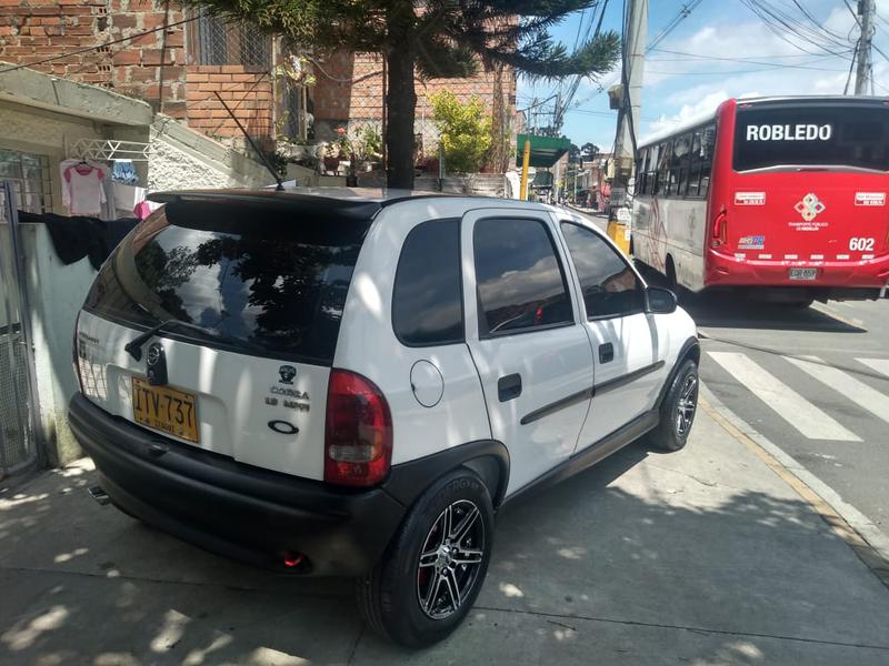 Chevrolet Corsa • 1997 • 209,000 km 5