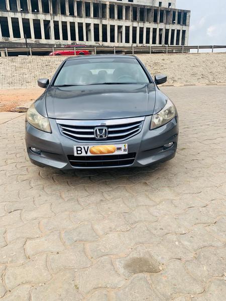 Honda Accord • 2010 • 15,000 km 1