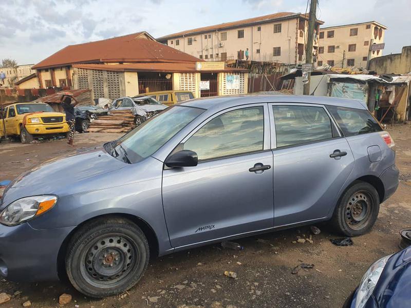 Toyota Matrix • 2008 • 100,000 km 9
