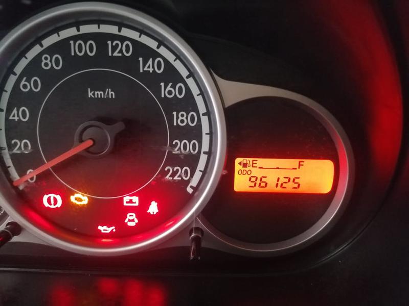 Mazda 2 • 2014 • 96,000 km 11