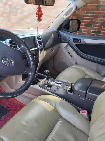 Toyota 4-Runner • 2007 • 193,500 km 4