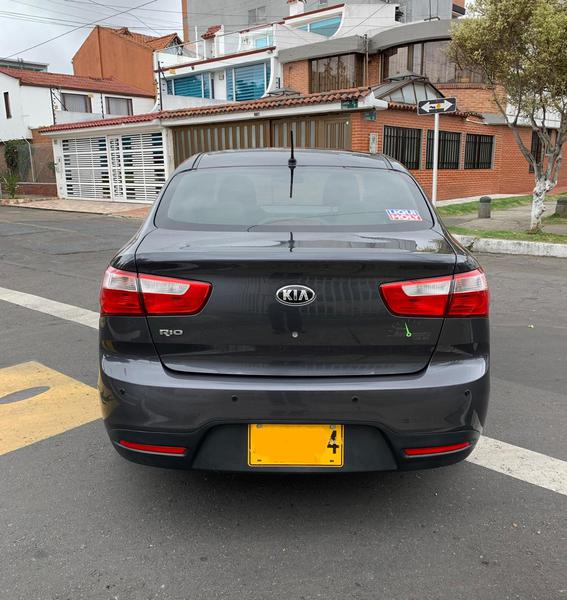 Kia Rio • 2015 • 44,300 km 7