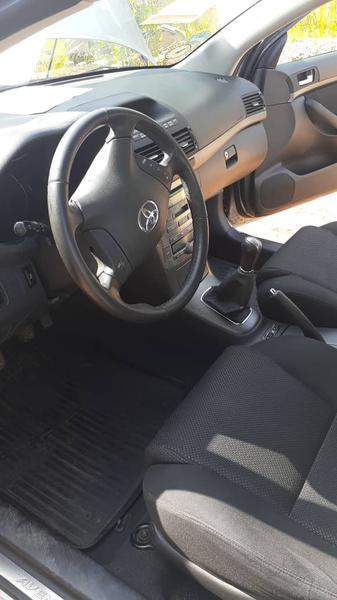Toyota Avensis • 2004 • 157,000 km 5
