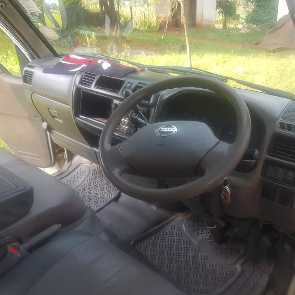 Nissan Vanette Cargo • 2009 • 150,000 km 7