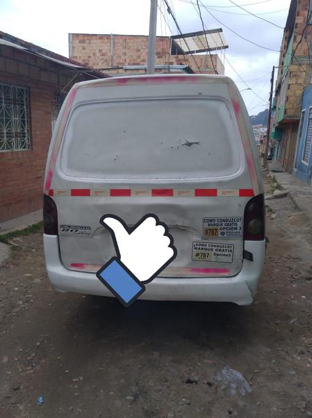 Hyundai H1 Van • 2004 • 0 km 3