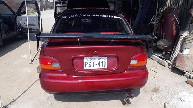 Hyundai Accent • 1995 • 2,005,000 km 4