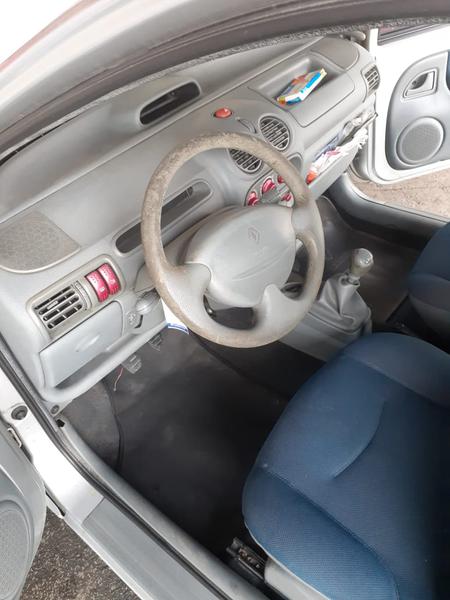 Renault Twingo • 2006 • 194,000 km 3