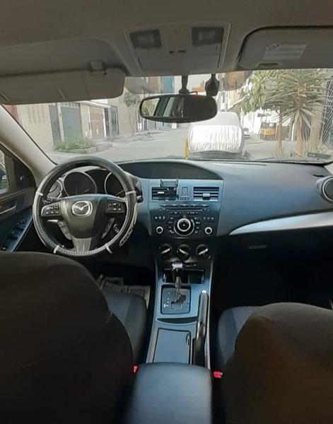 Mazda 3 • 2013 • 82,000 km 2