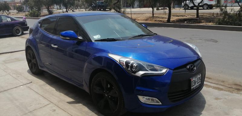 Hyundai  • 2013 • 72,000 km 1