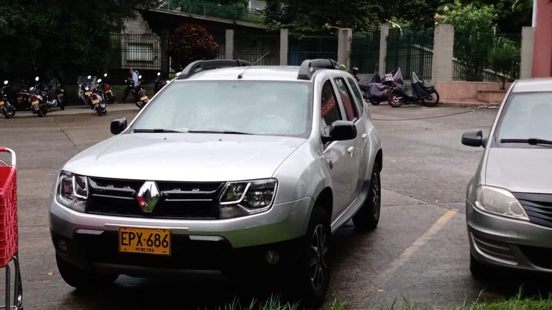 Renault Duster • 2019 • 14,000 km 2