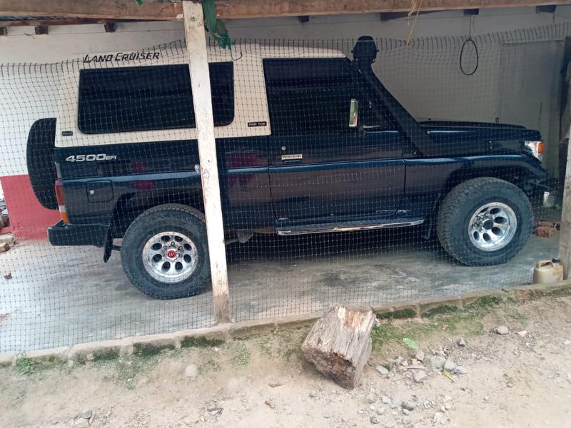 Toyota Land Cruiser • 1996 • 500,000 km 5