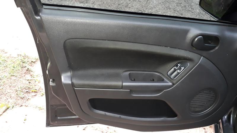 Ford Fiesta • 2013 • 76,000 km 1
