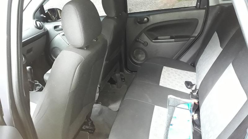 Ford Fiesta • 2013 • 76,000 km 18