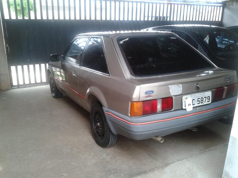 Ford Escort • 1987 • 1,000 km 1