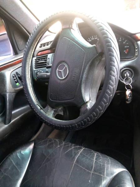 Mercedes-Benz 230 - 300 CE Coupé • 2006 • 689,000 km 1