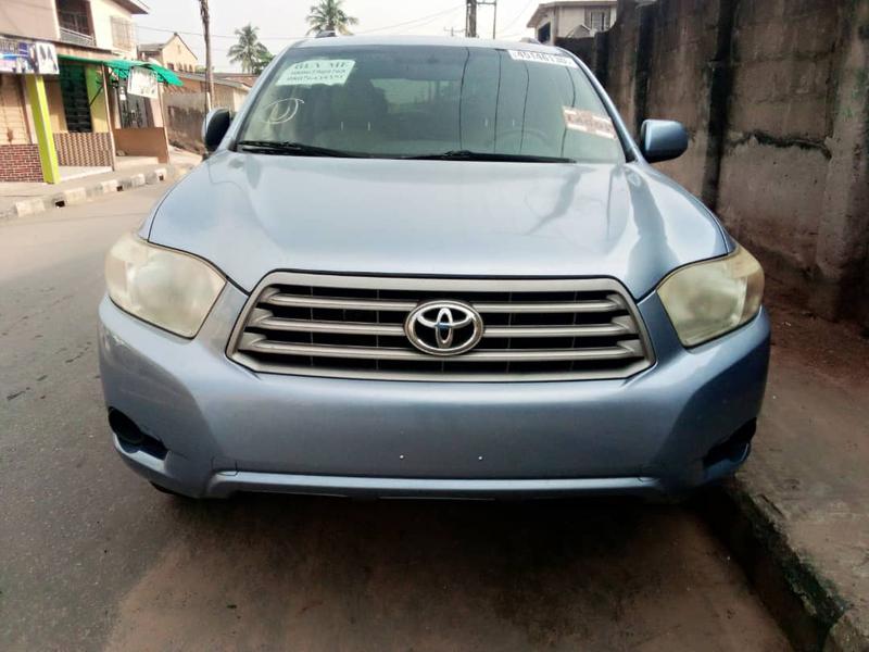 Toyota Highlander • 2009 • 200 km 1
