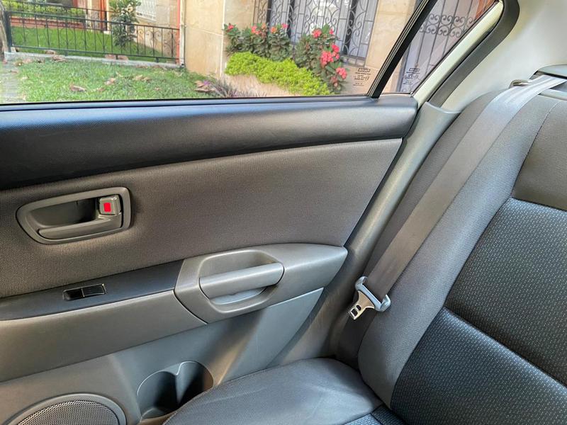 Mazda 3 • 2010 • 92,000 km 10