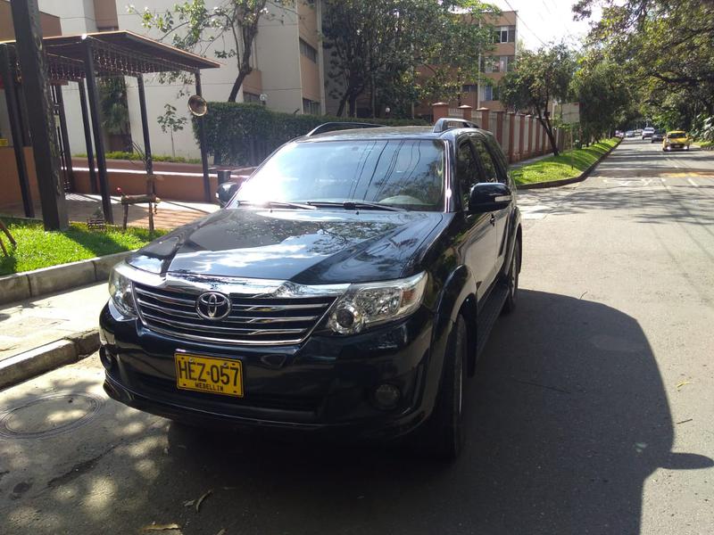 Toyota Fortuner • 2013 • 66,000 km 1