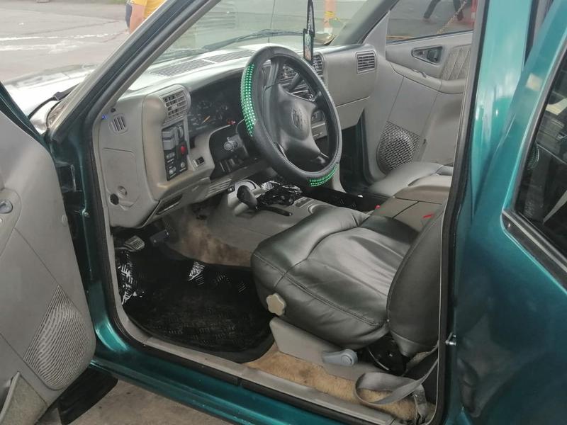 Chevrolet Blazer • 1995 • 170,000 km 9