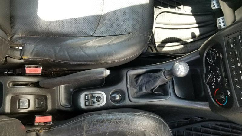 Peugeot 207 • 2011 • 110,000 km 3