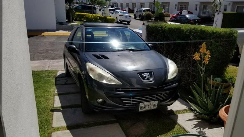 Peugeot 207 • 2011 • 110,000 km 11