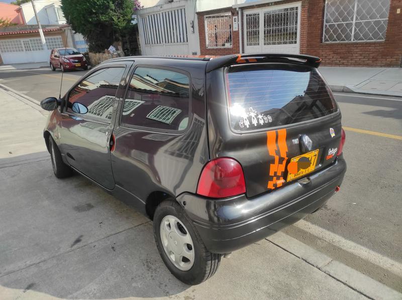 Renault Twingo • 2010 • 88,000 km 5