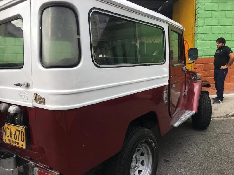 Toyota FJ Cruiser • 1978 • 100,000 km 7