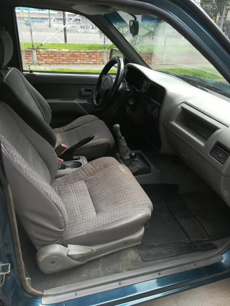 Chevrolet 1500 • 1998 • 200,000 km 3