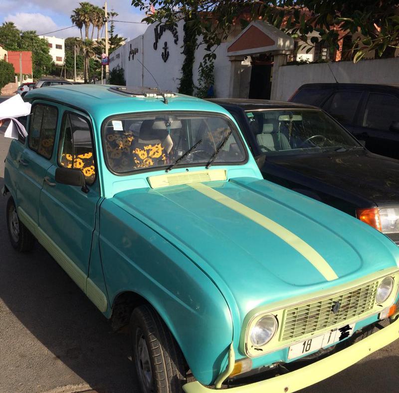 Renault 10 • 1990 • 180,000 km 2