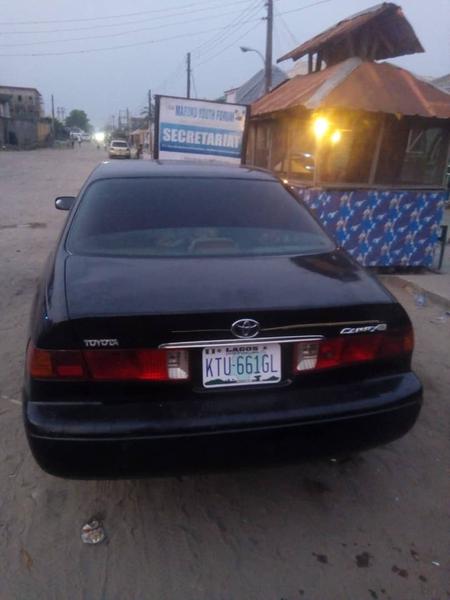 Toyota  • 2002 • 279,121 km 6