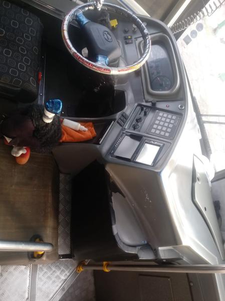 Hino FC BUS • 2018 • 162,000 km 6