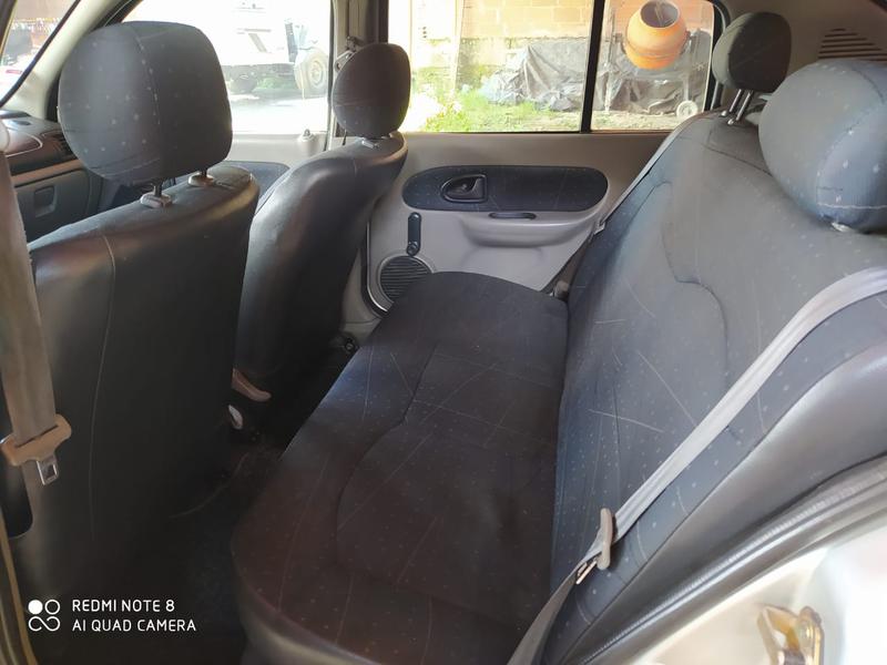 Renault Symbol • 2005 • 200,000 km 5